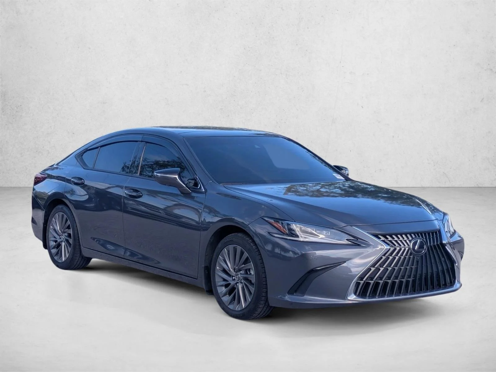 Used 2024 Cloudburst Gray Lexus ES 350 Ultra Luxury image 3