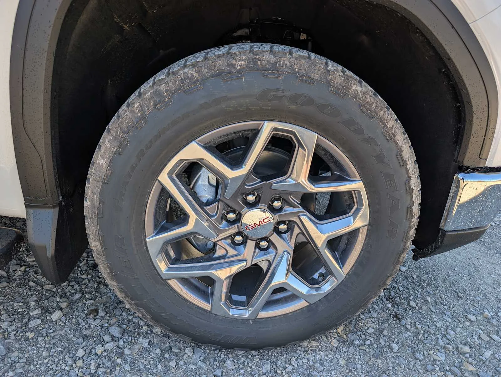 New 2026 Summit White GMC SLT image 3