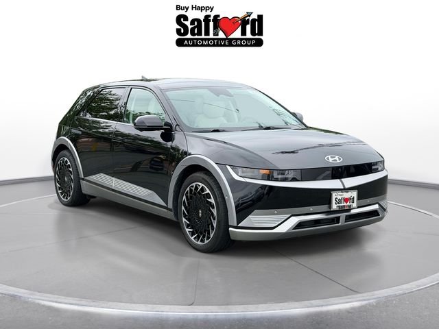 Used 2023 Black Hyundai Limited image 10