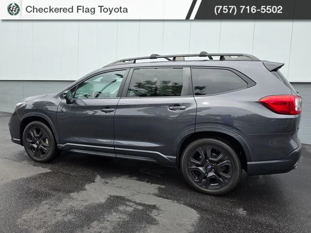 Used 2023 Magnetite Gray Metallic Subaru Onyx Edition image 4