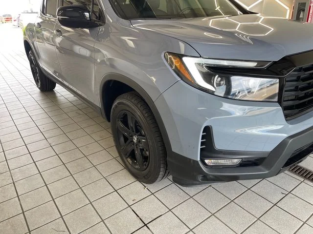 2023 Honda Ridgeline Black Edition - Photo 25