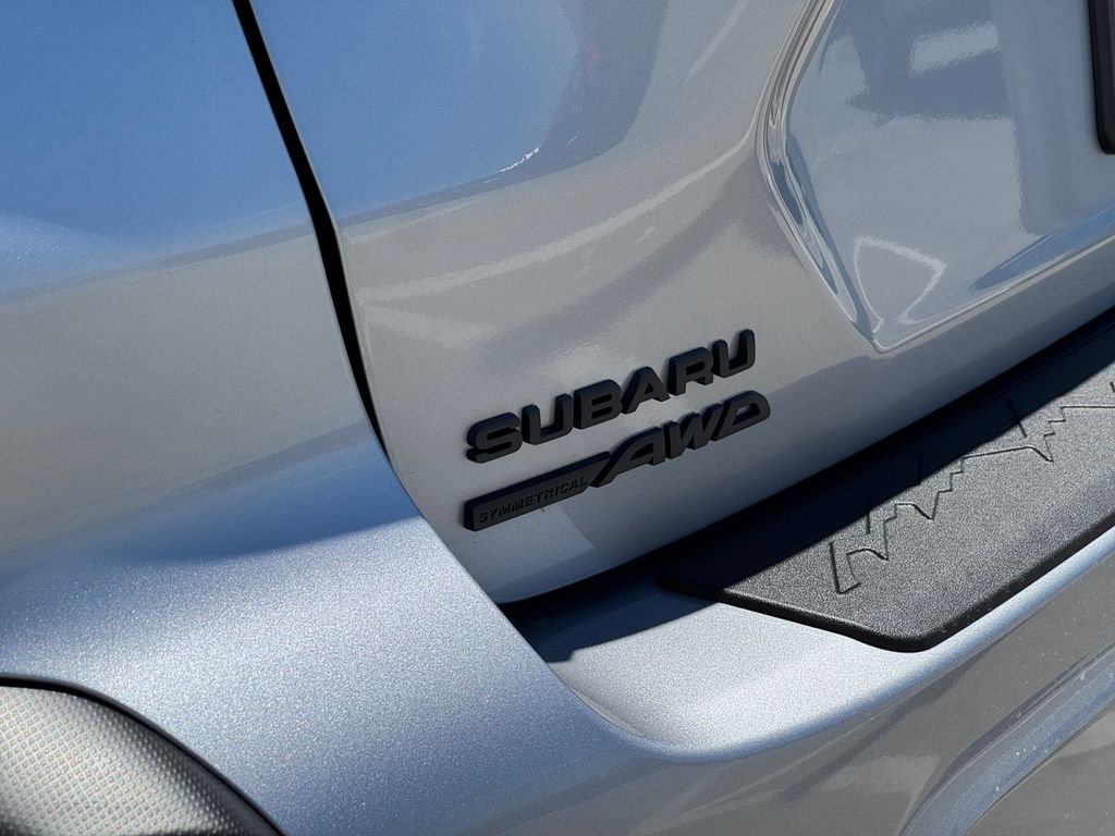 New 2026 ICE SILVER METALLIC Subaru Limited Hybrid image 7