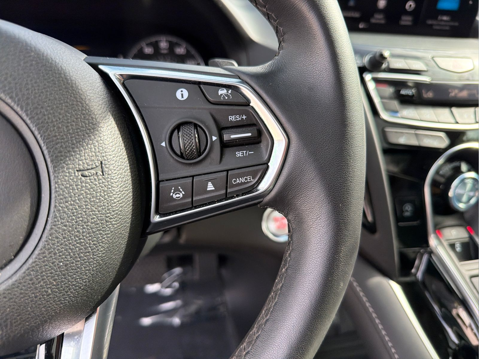 Used 2023 Platinum White Pearl Acura Technology Package image 16