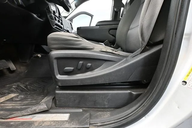 Used 2019 Silver Chevrolet LT image 23