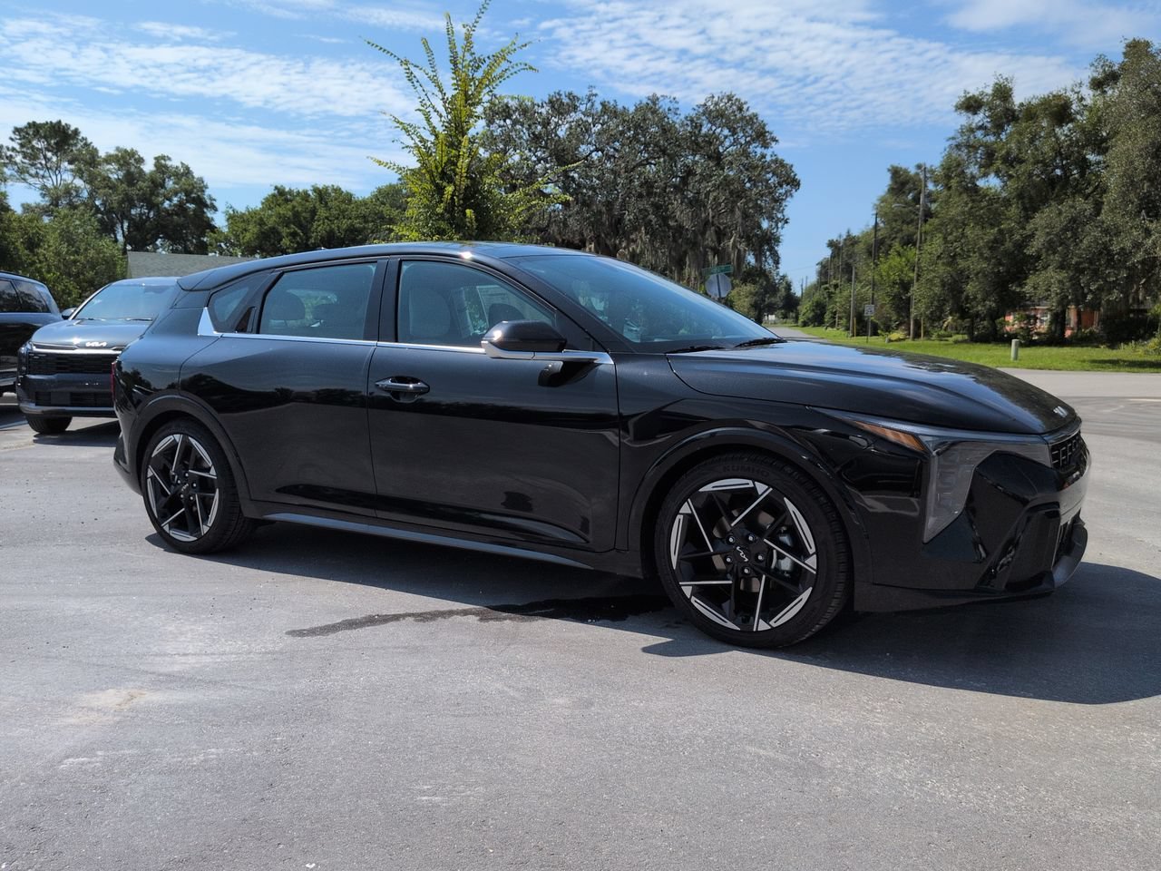 New 2026 Aurora Black Pearl Kia GT-Line image 2
