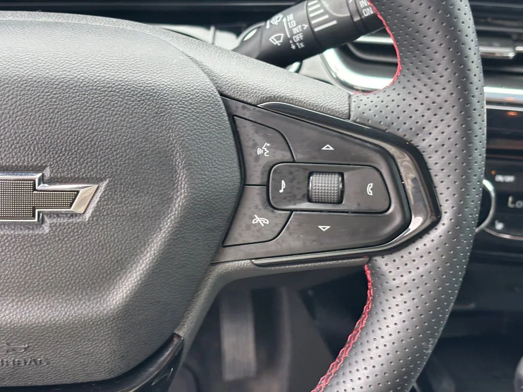 Used 2026 White Chevrolet 2RS image 19