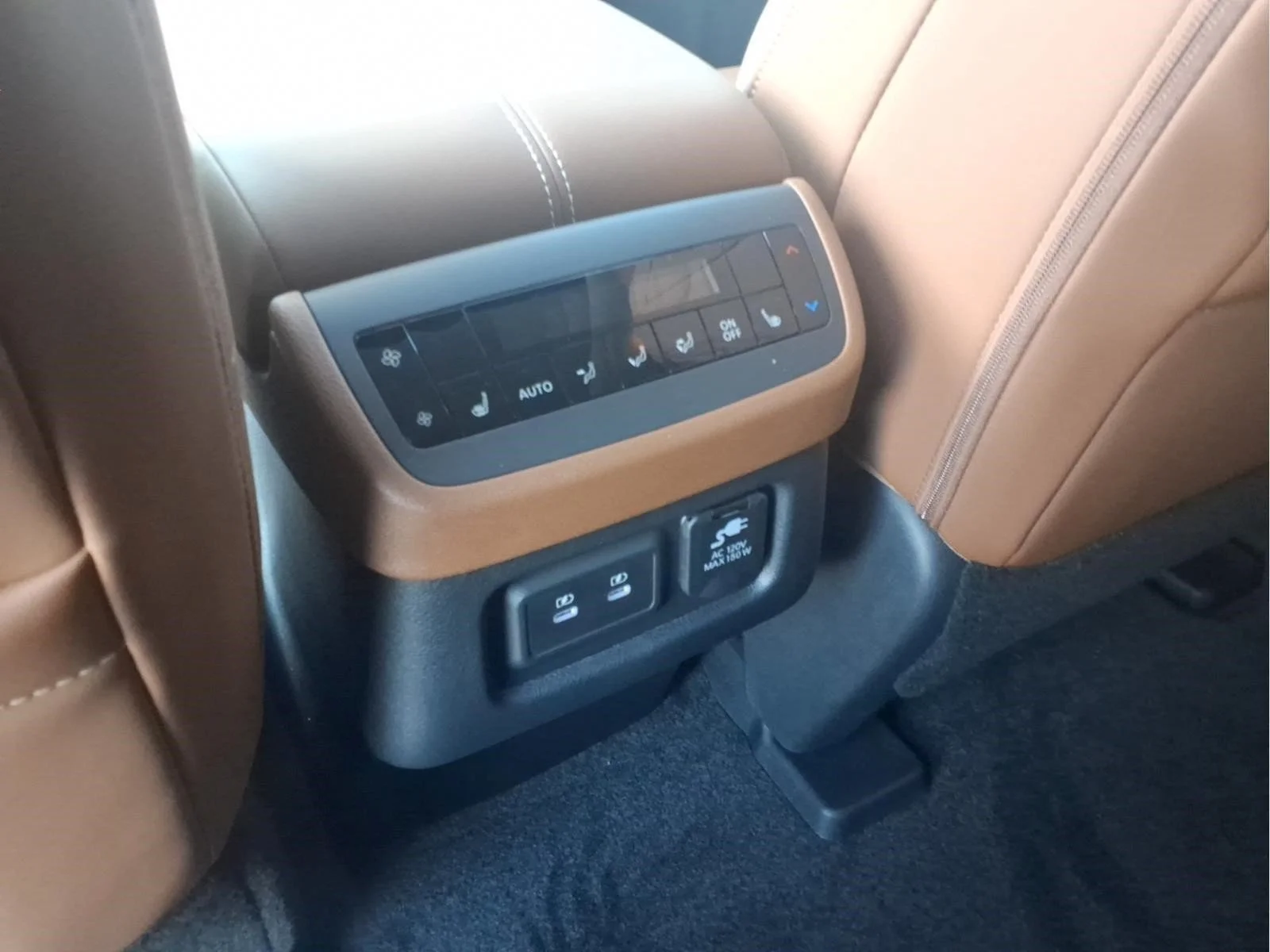 New 2026 Everest White Pearl TriCoat Nissan Platinum image 10