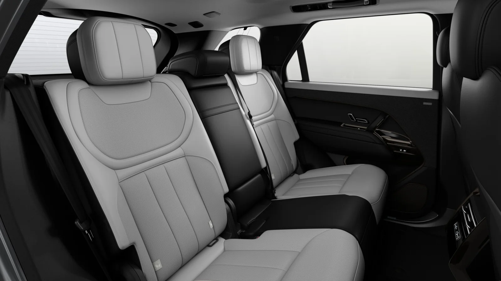 New 2026 Ostuni Pearl White LAND ROVER Dynamic SE 400PS image 7