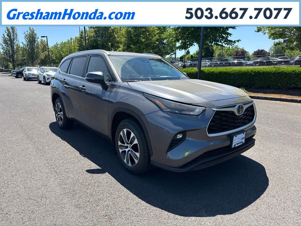 Used 2023 Magnetic Gray Metallic Toyota XLE image 1