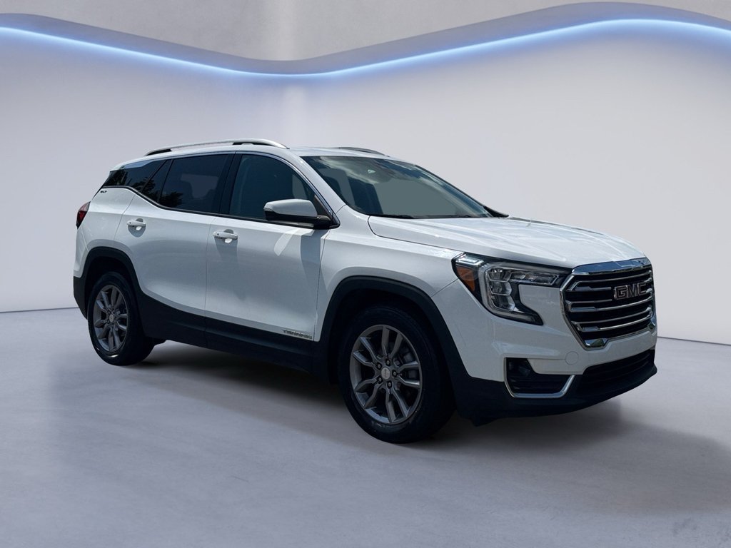 Used 2022 Summit White GMC SLT image 1