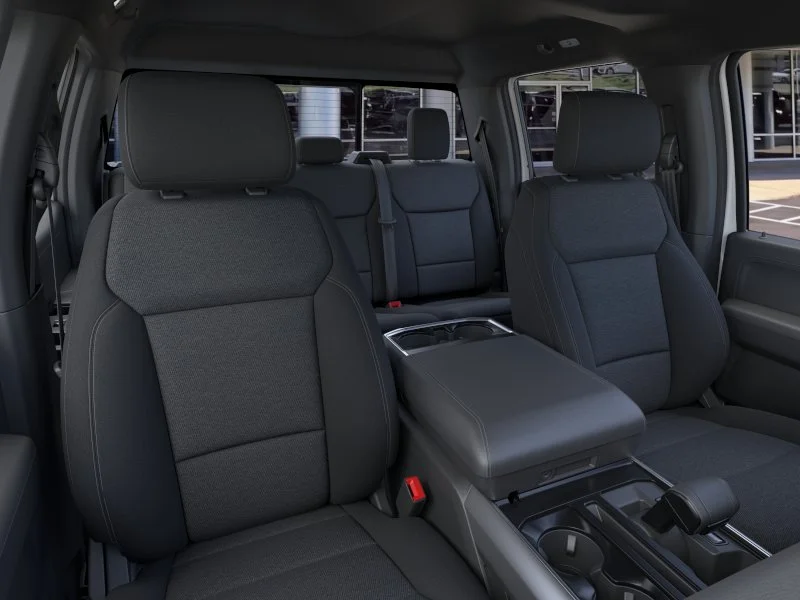 New 2026 Oxford White Ford XLT image 10