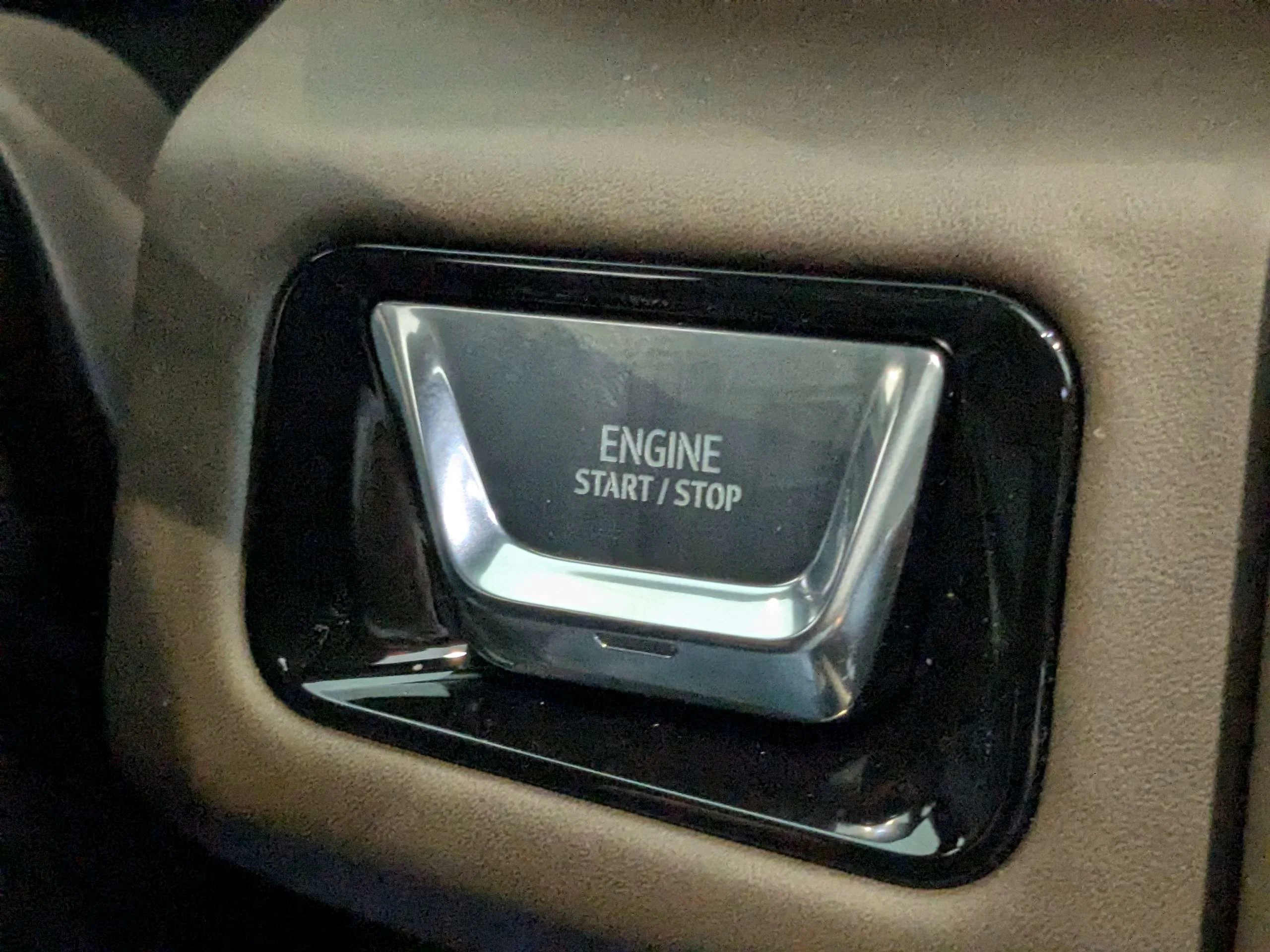 2027 GMC Yukon Denali Ultimate - Photo 32