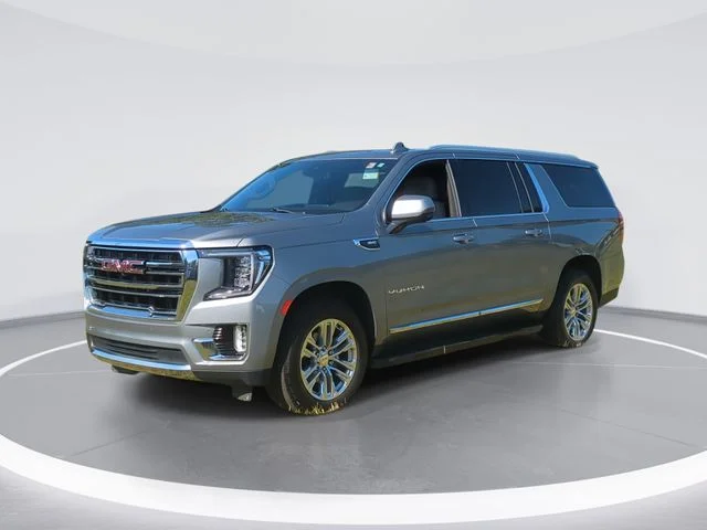 Used 2023 Silver GMC SLT image 1