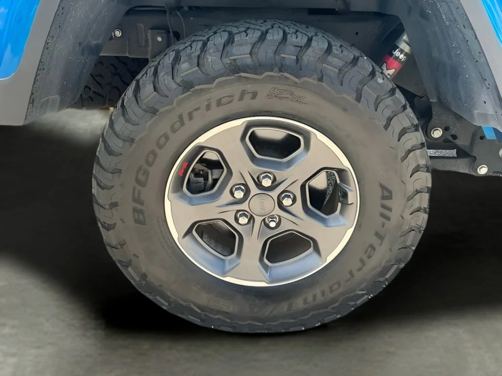 Used 2020 Blue Jeep Rubicon image 27