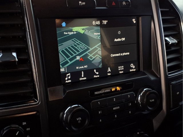 Used 2018 Blue Ford XLT image 9