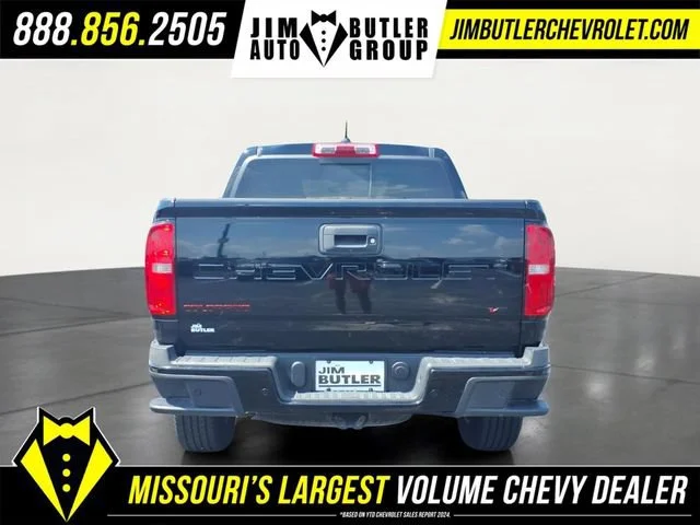 Used 2022 Black Chevrolet Z71 image 22