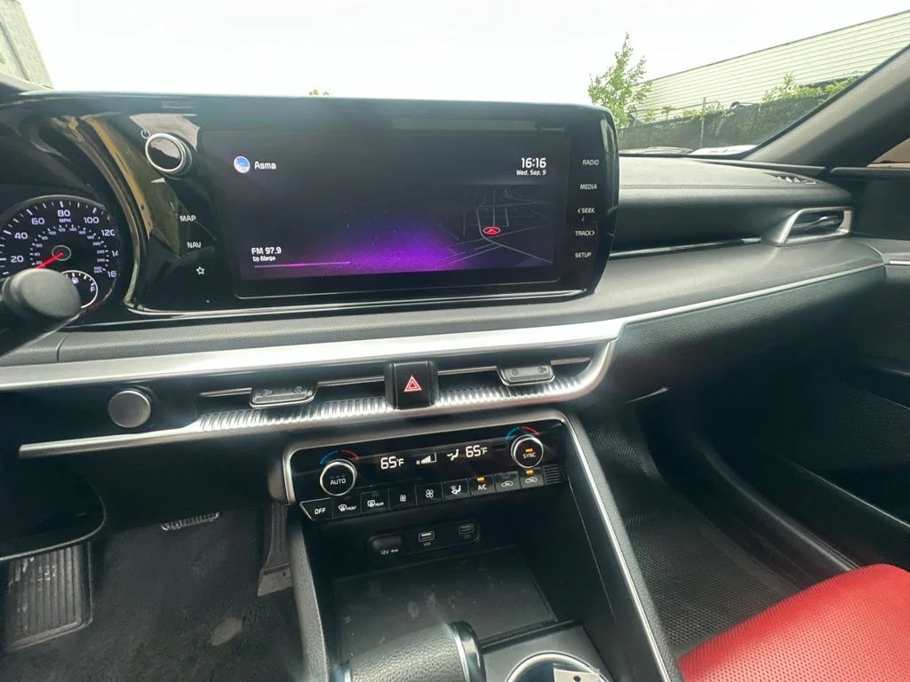 Used 2022 Black Kia GT-Line image 16