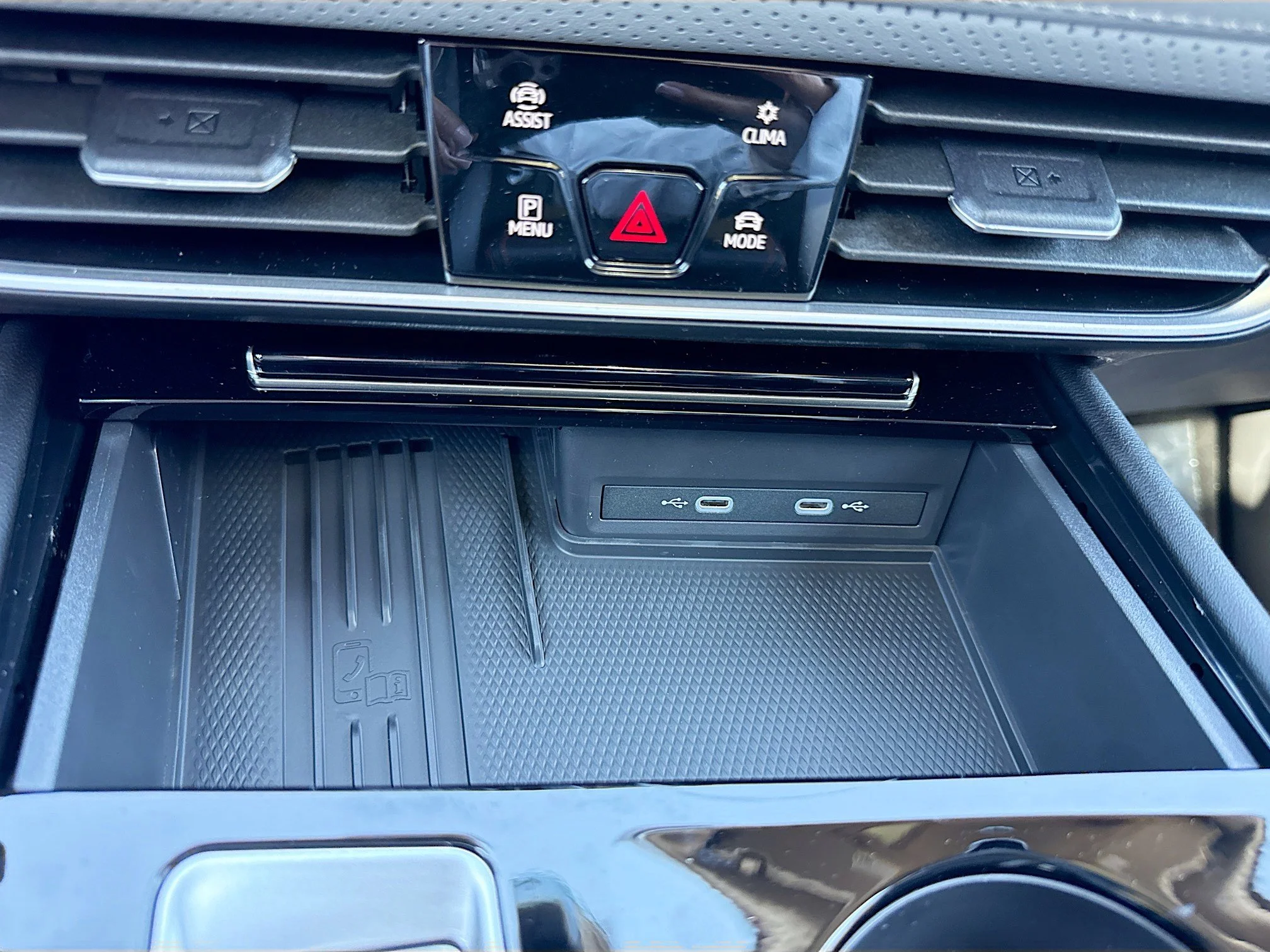 New 2026 Green Volkswagen 2.0T Peak Edition image 30