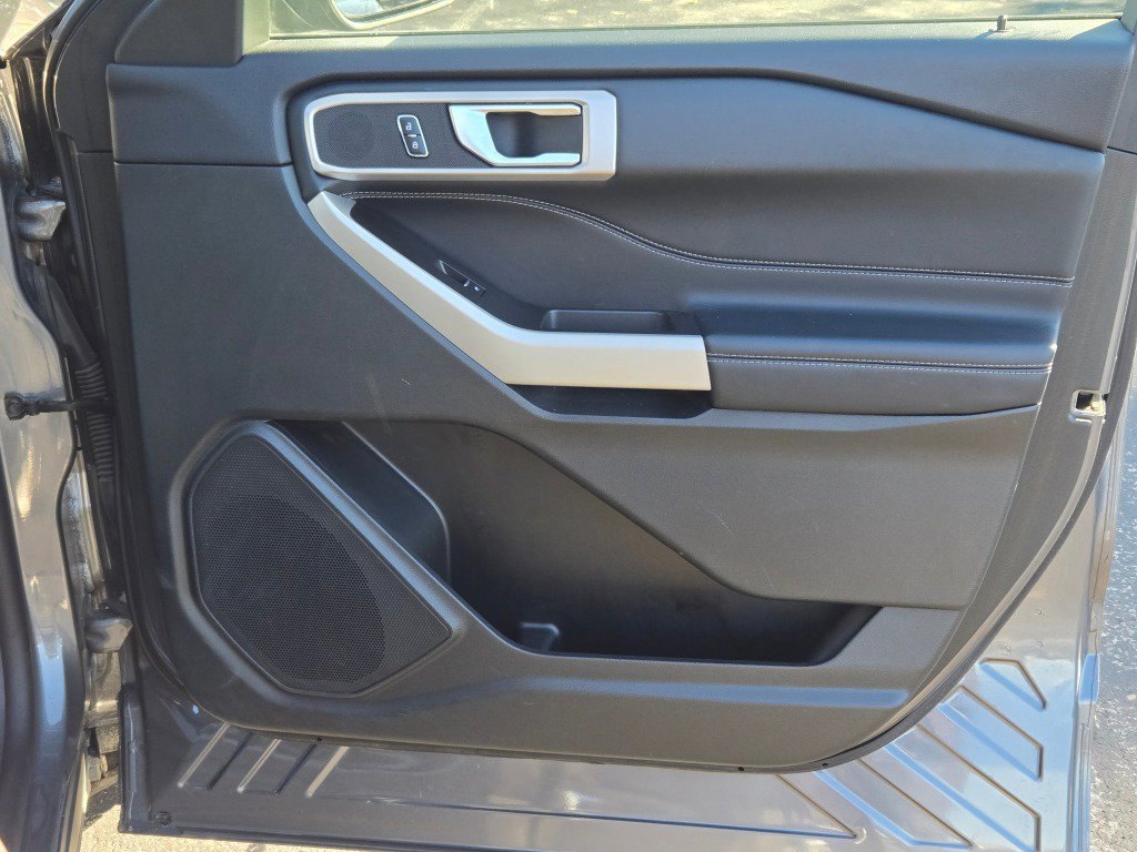 2024 Ford Explorer XLT - Photo 6