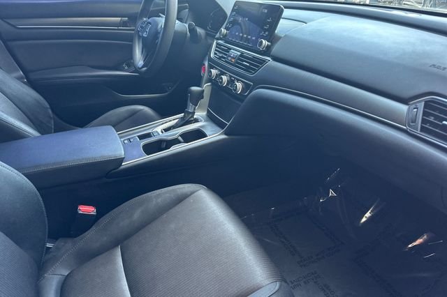 Used 2020  Honda LX image 18