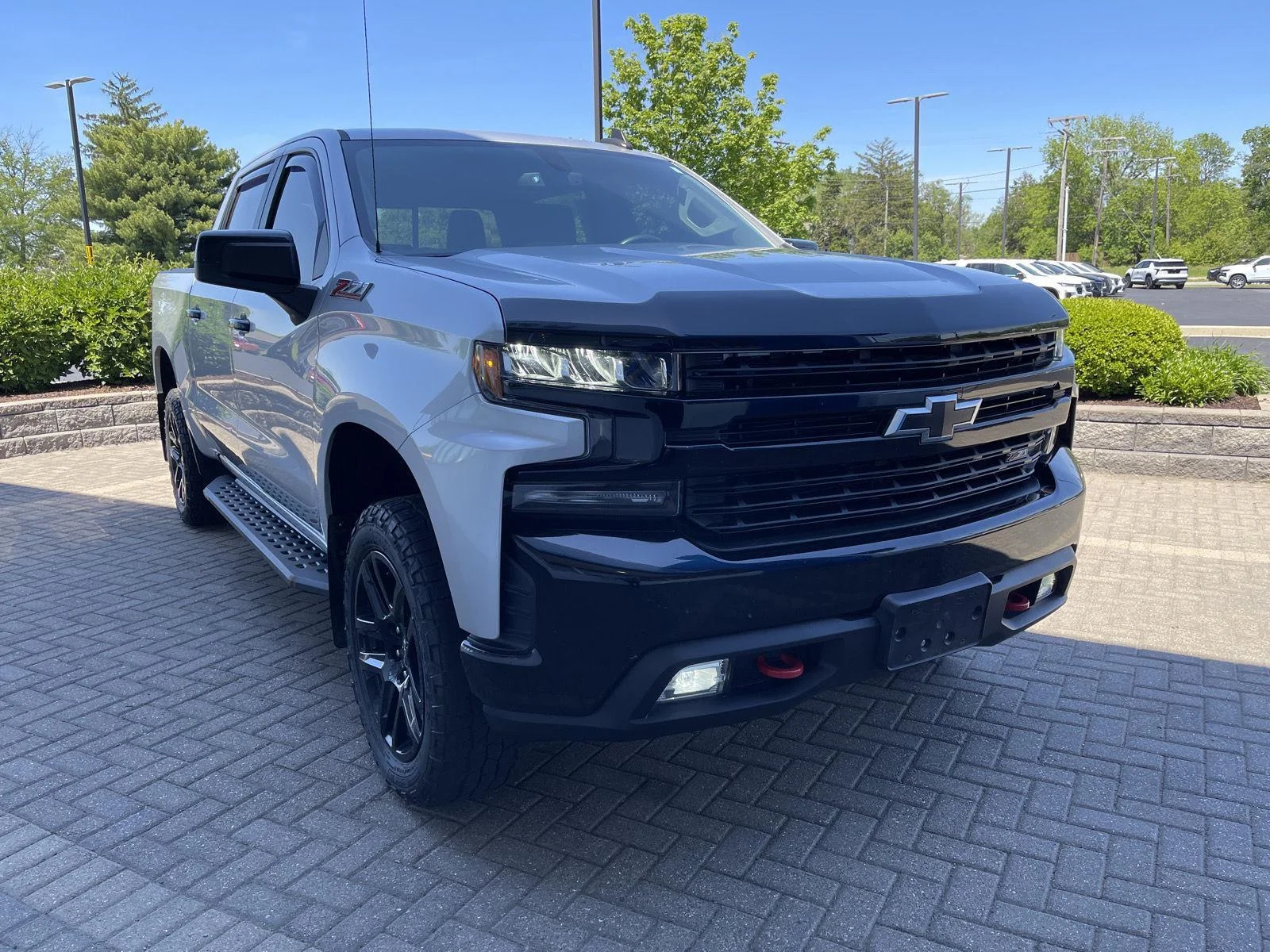 Used 2021 SILVER ICE METALLIC Chevrolet LT Trail Boss image 7
