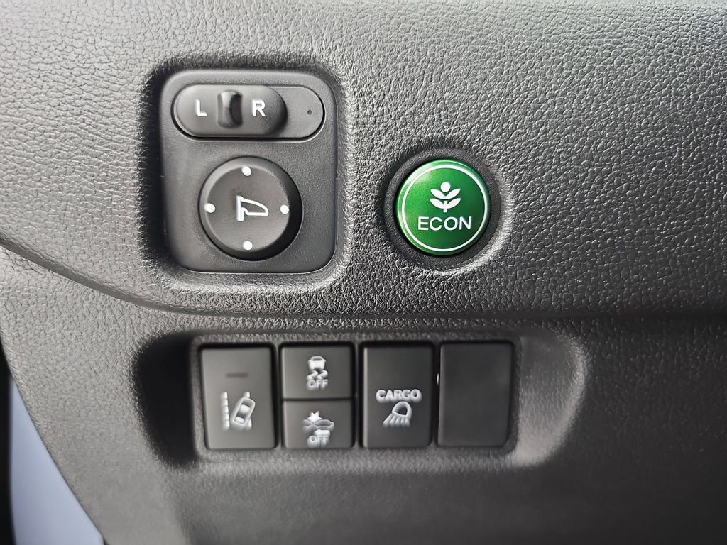 2025 Honda Ridgeline Sport - Photo 32