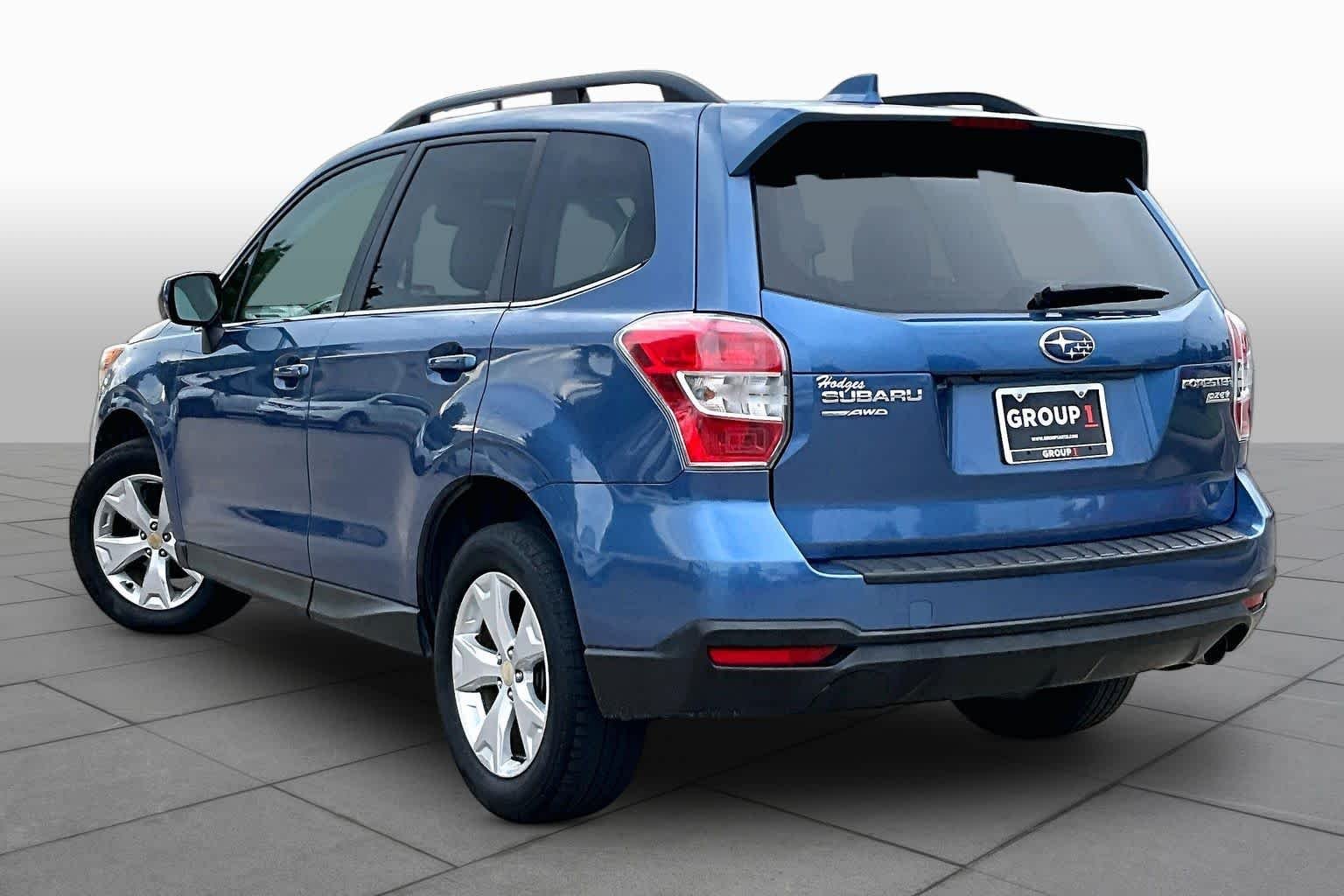 Used 2016 Quartz Blue Pearl Subaru 2.5i Limited image 11