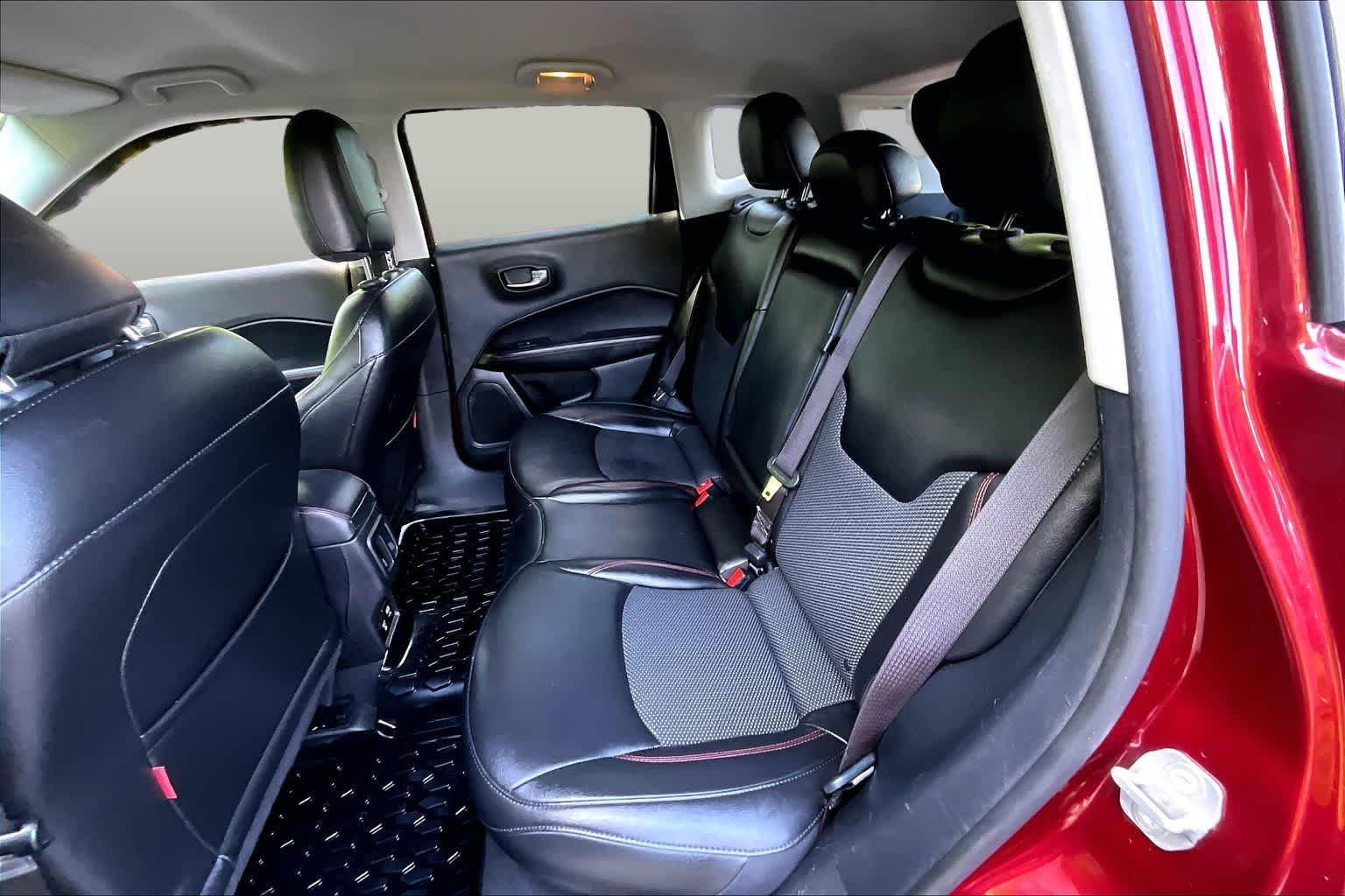 Used 2021 Velvet Red Pearlcoat Jeep Trailhawk image 19