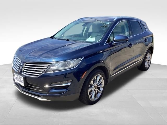 Used 2017 Sapphire Blue Metallic Lincoln Select image 1