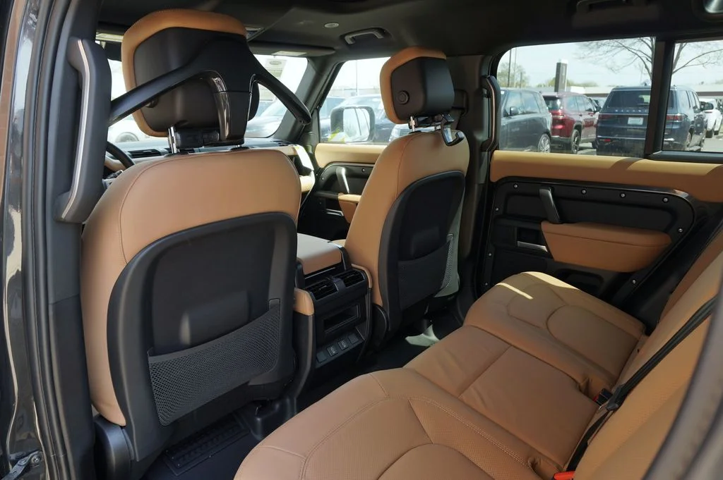 New 2026 Carpathian Grey Land Rover S image 29