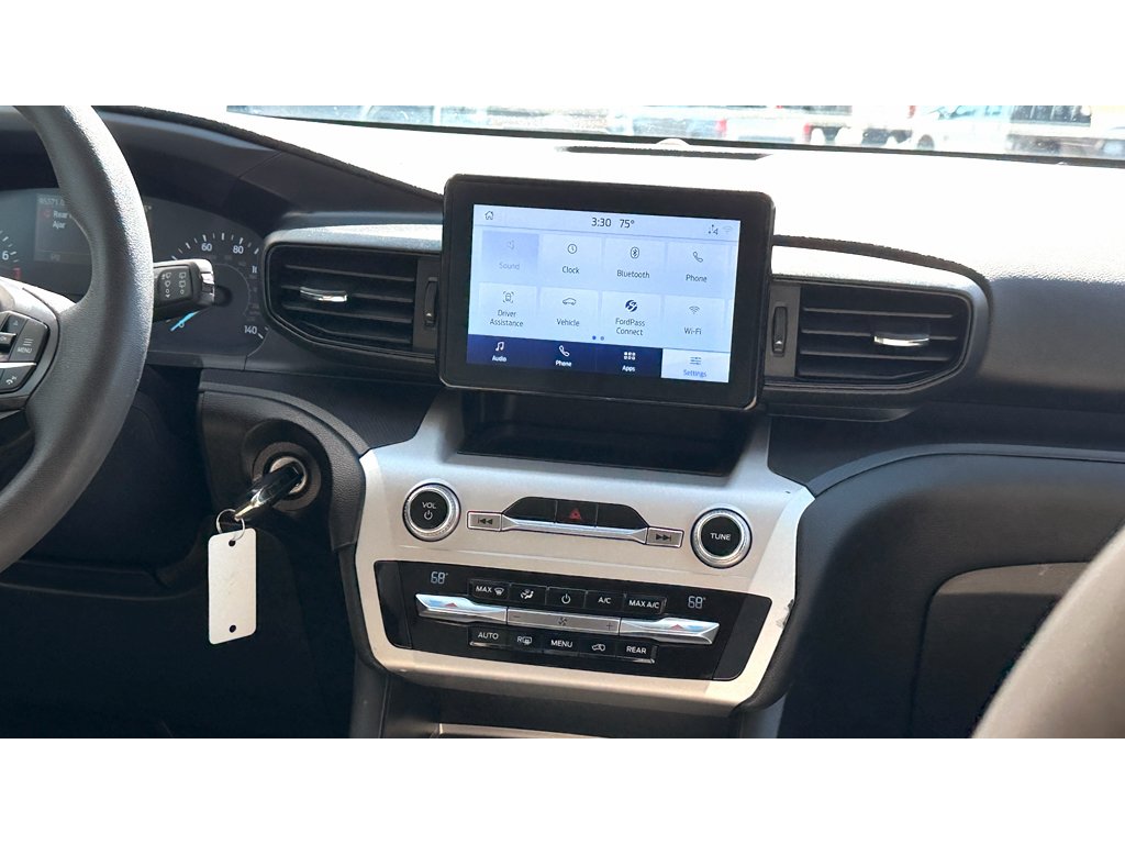 Used 2020 Blue Metallic Ford Base image 17