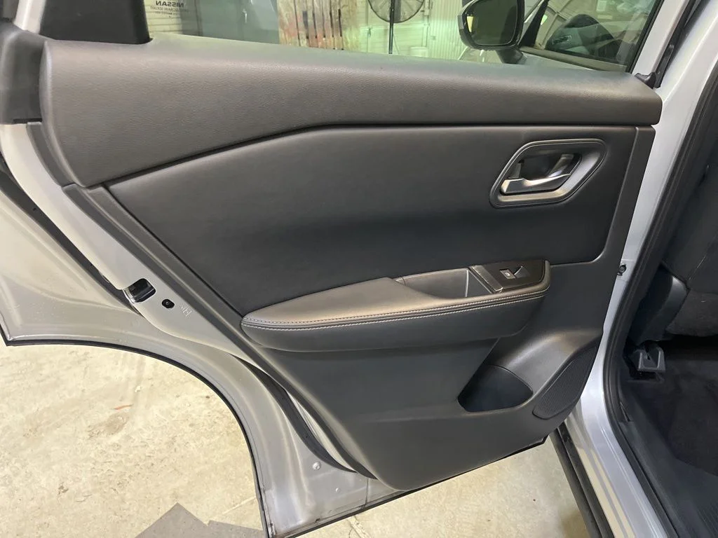 Used 2025 Silver Nissan SV image 28