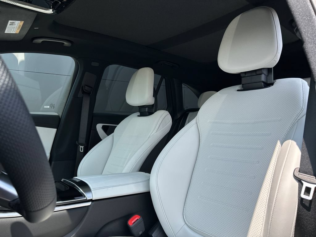 New 2026 Black Mercedes-Benz GLC 300 image 51