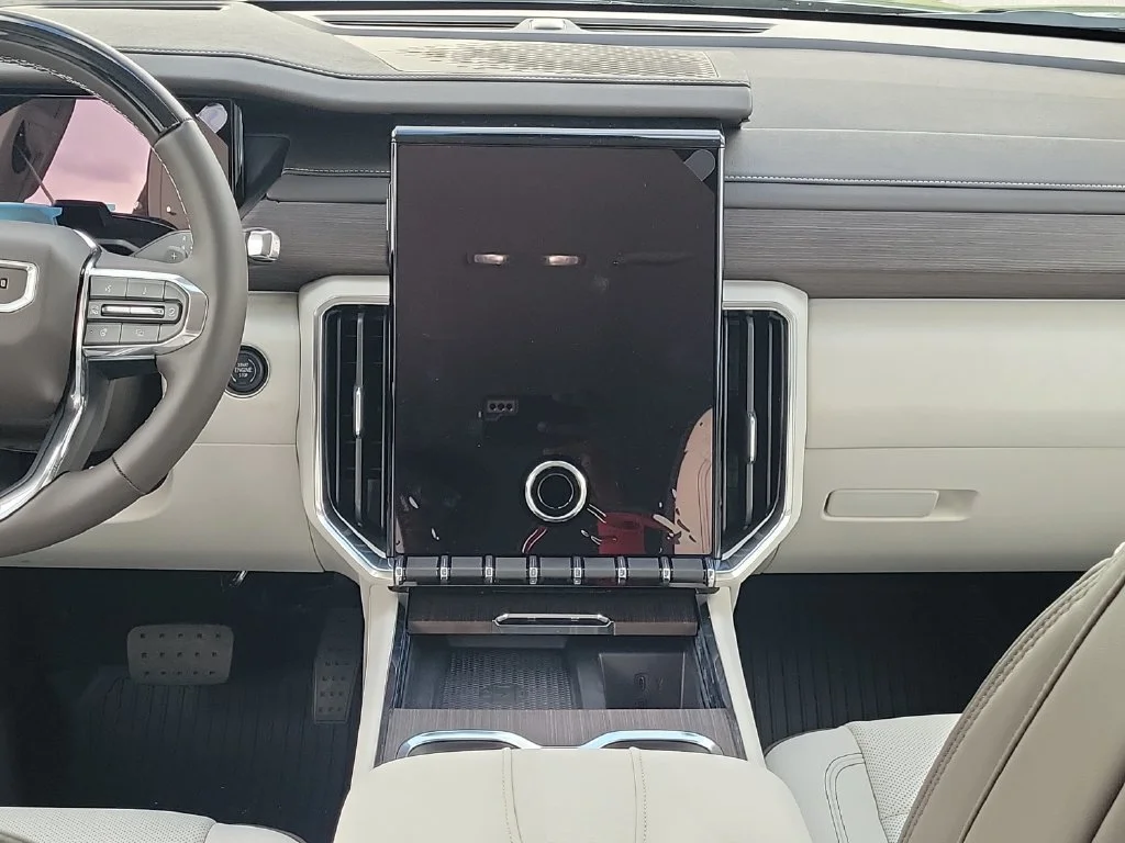New 2027 Sterling Metallic GMC Denali image 15