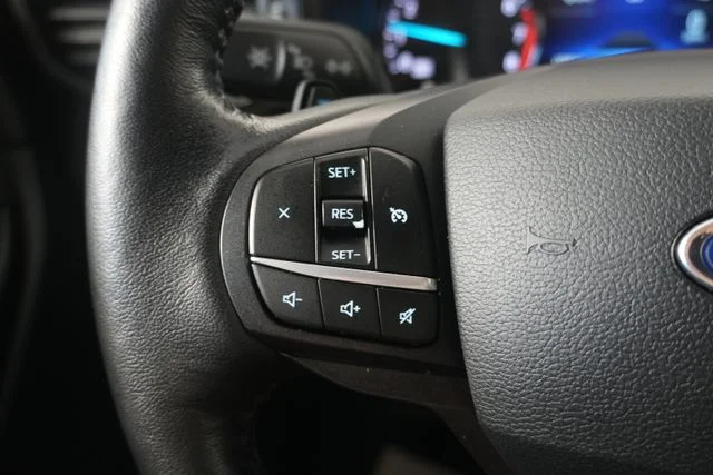 Used 2020 Oxford White Ford XLT image 14