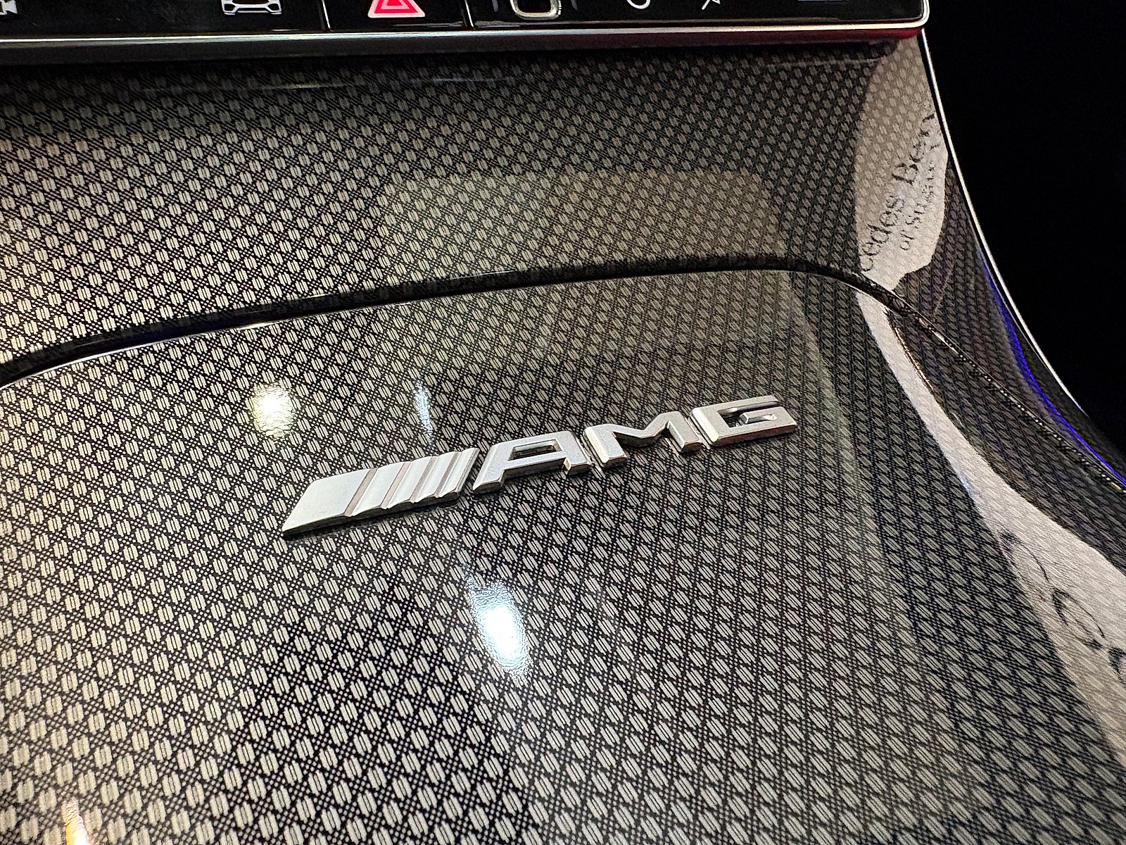 New 2027 MANUFAKTUR Moonlight White Metallic Mercedes-Benz AMG® CLE 53 image 19