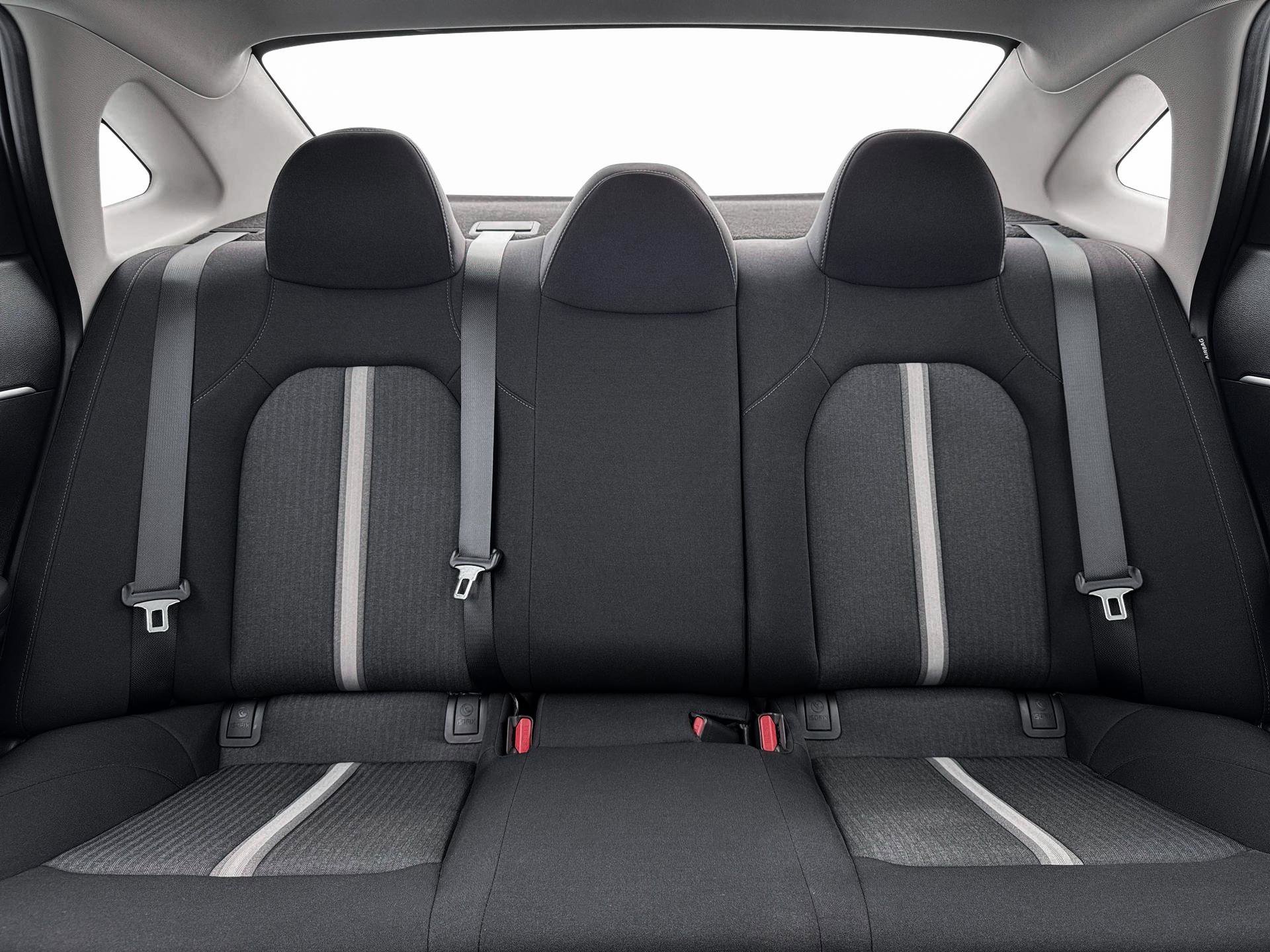 New 2026 Aero Silver Hyundai SE image 16