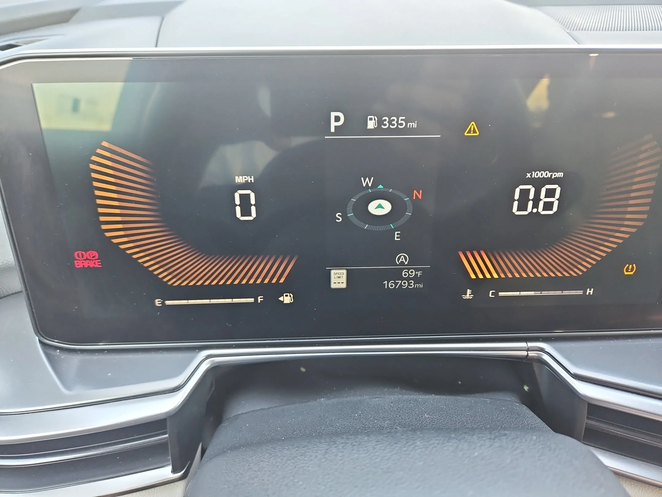 Used 2025 Wolf Gray Kia EX image 15