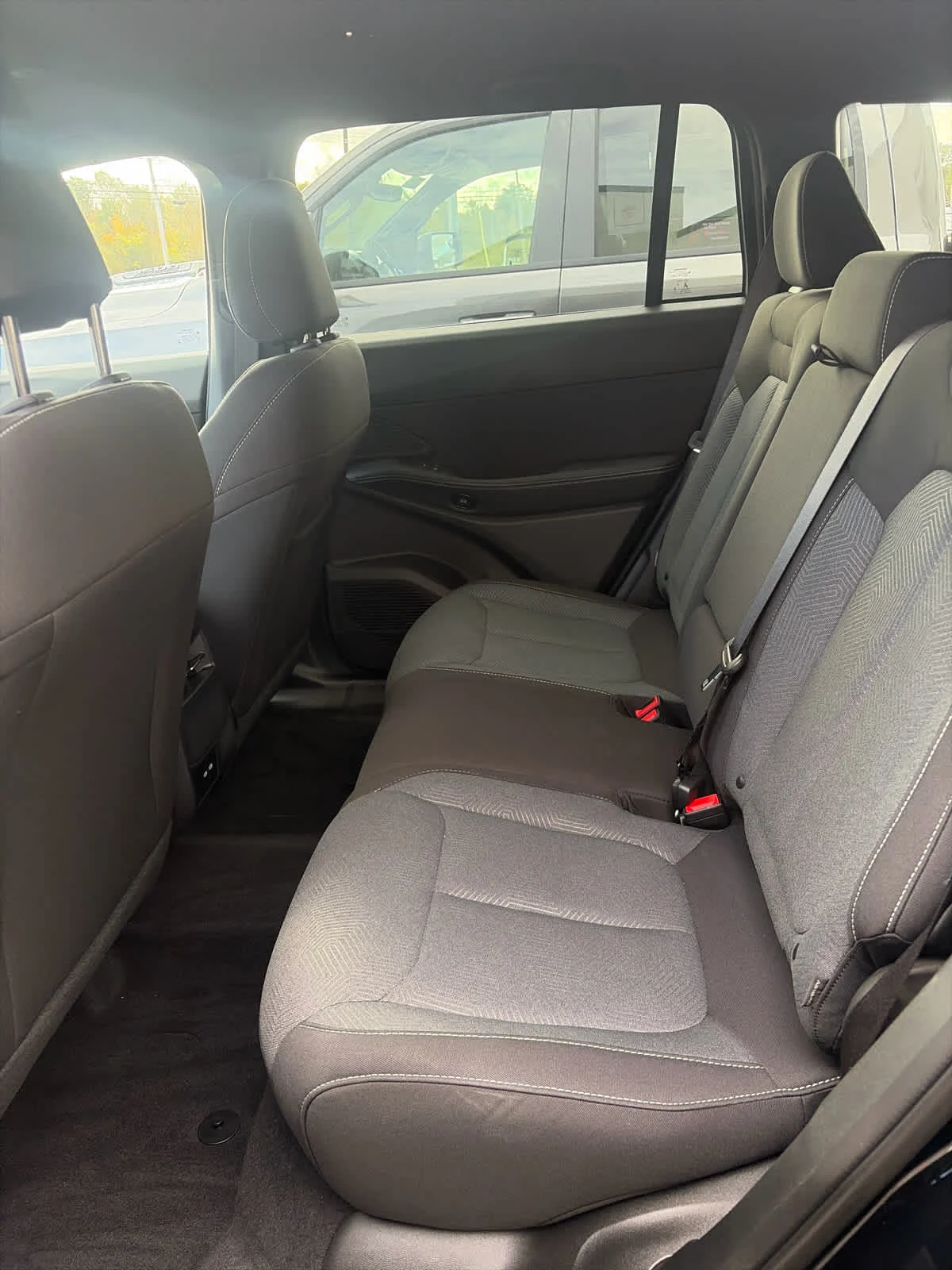 2026 Jeep Cherokee Laredo - Photo 8