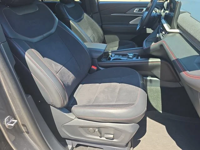 Used 2025 Gray Ford ST image 38