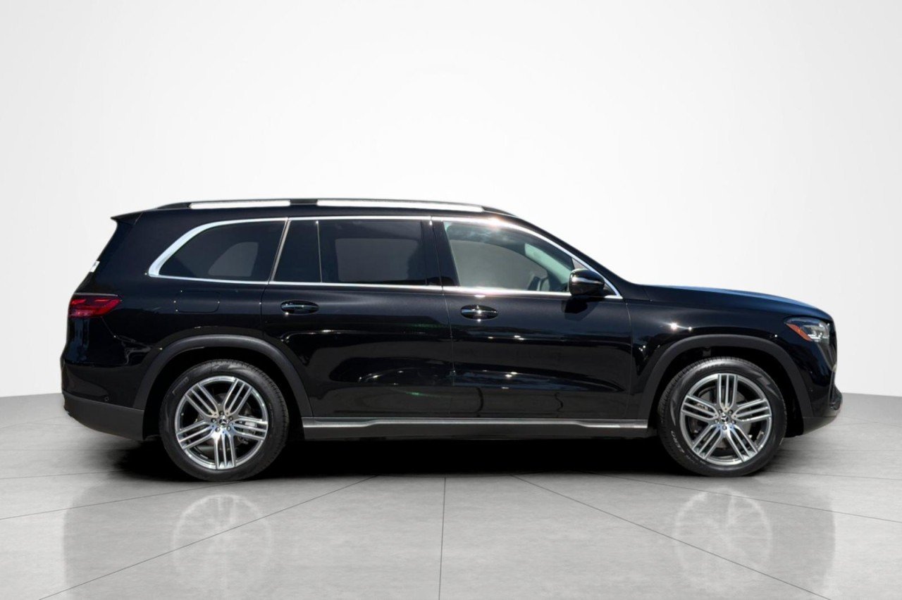 Used 2026 OBSIDIAN BLACK METAL Mercedes-Benz GLS 450 image 6