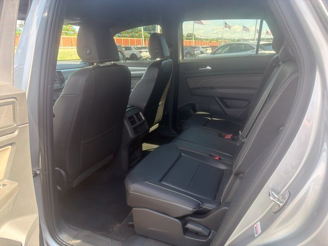 Used 2023 Silver Volkswagen 2.0T SE image 12