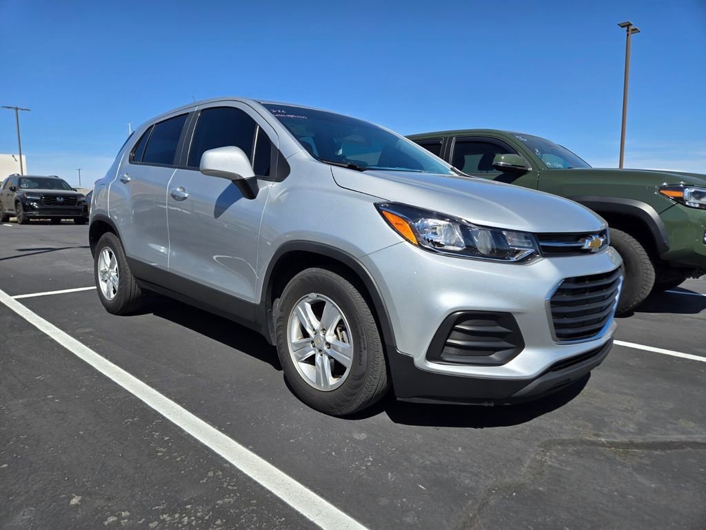 2022 Chevrolet Trax LS