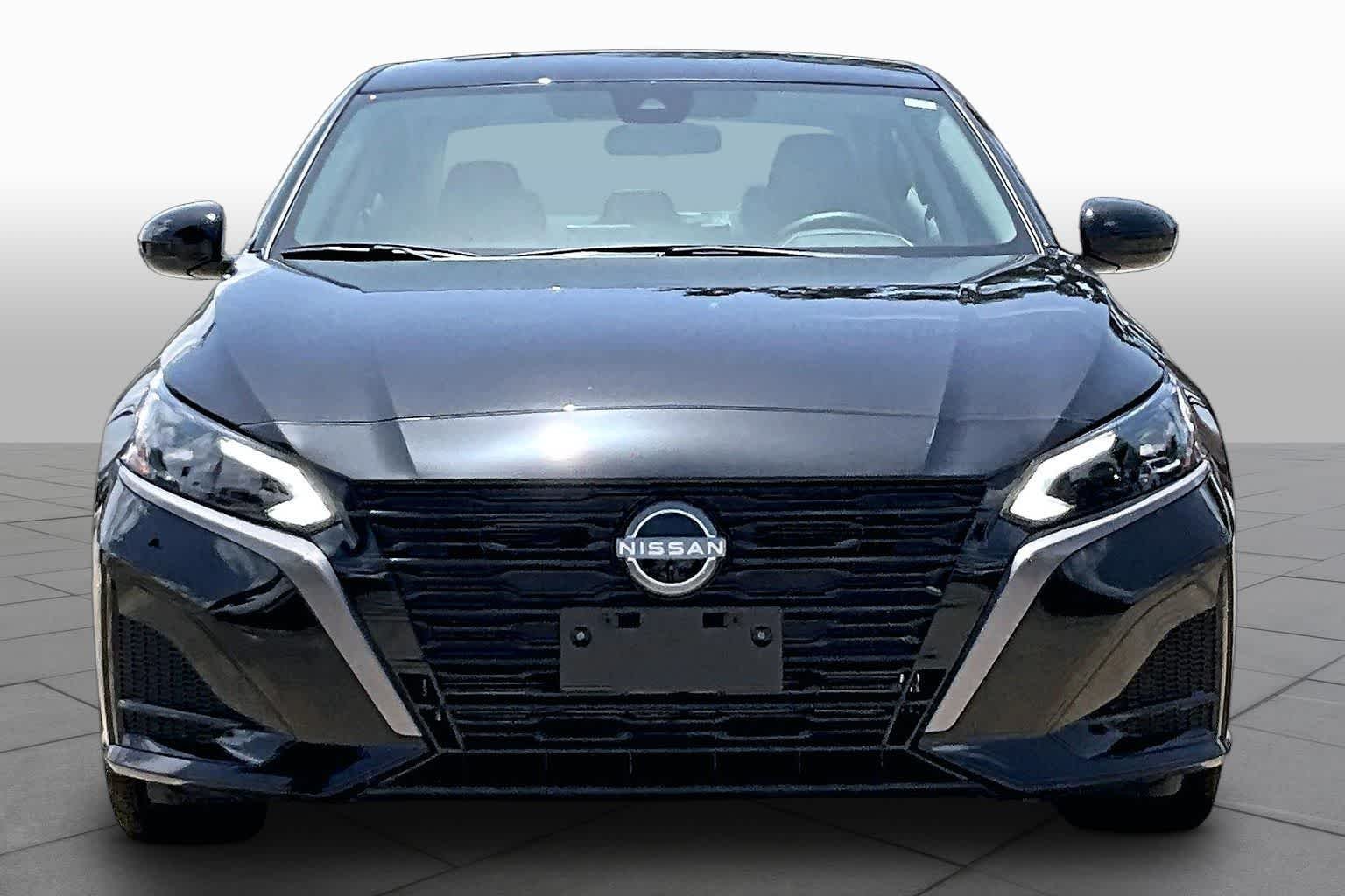 New 2026 Super Black Nissan SV image 3