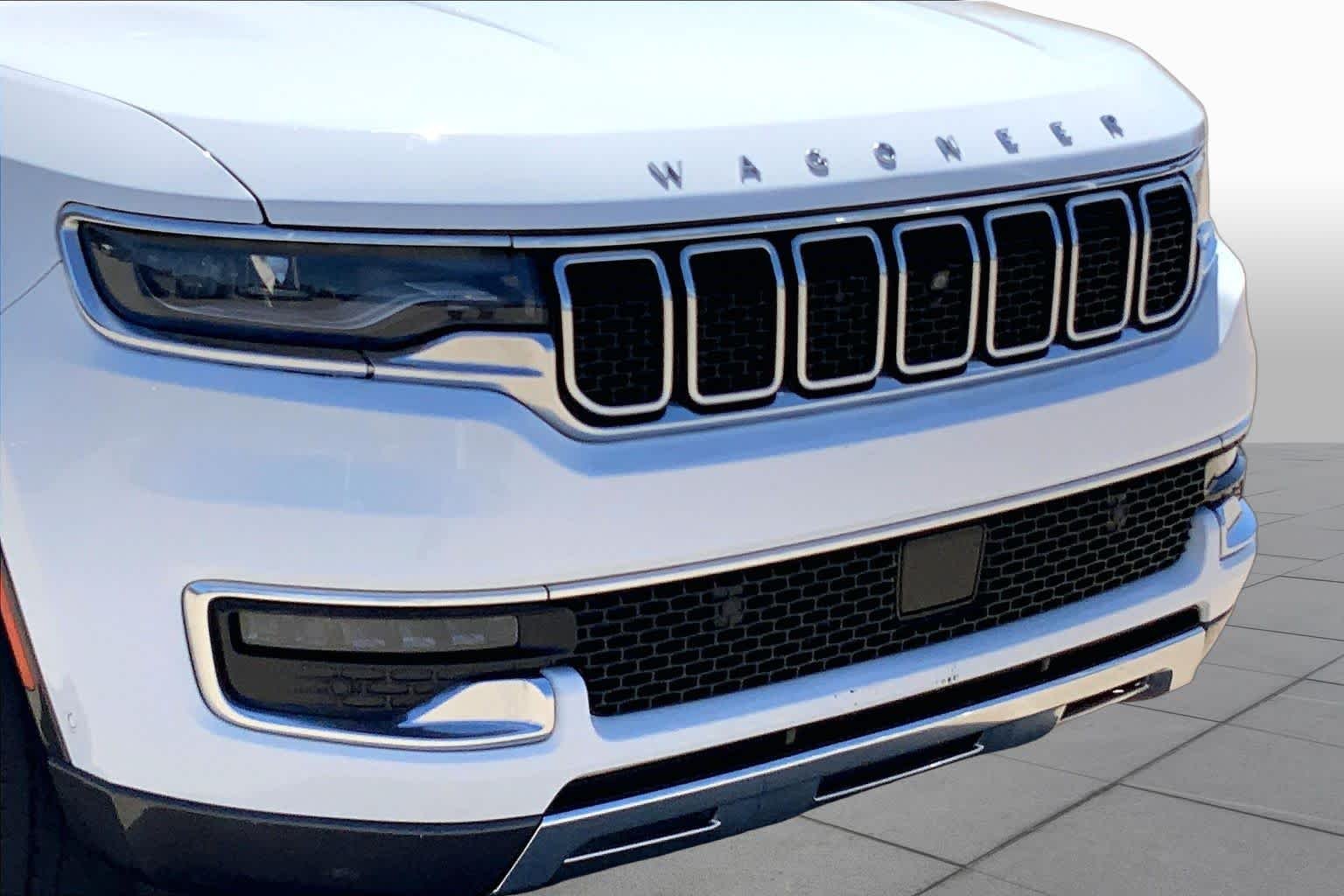 Used 2022 Bright White Clearcoat Jeep Series III image 29