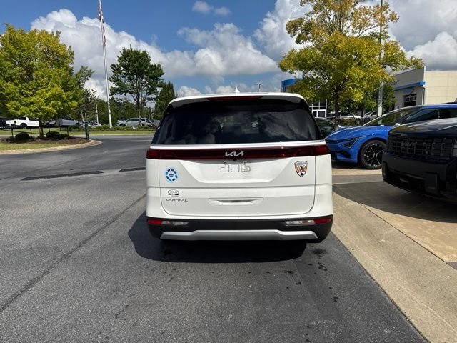 Used 2024 White Kia EX image 4