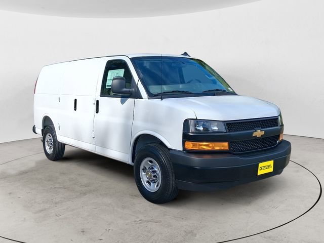 2025 Chevrolet Express Cargo Work Van - Photo 7