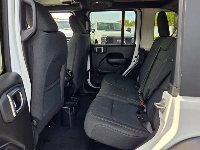 Used 2025 Bright White Clearcoat Jeep Sport S image 10