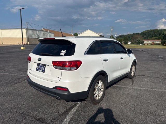 Used 2016 White Kia LX image 3