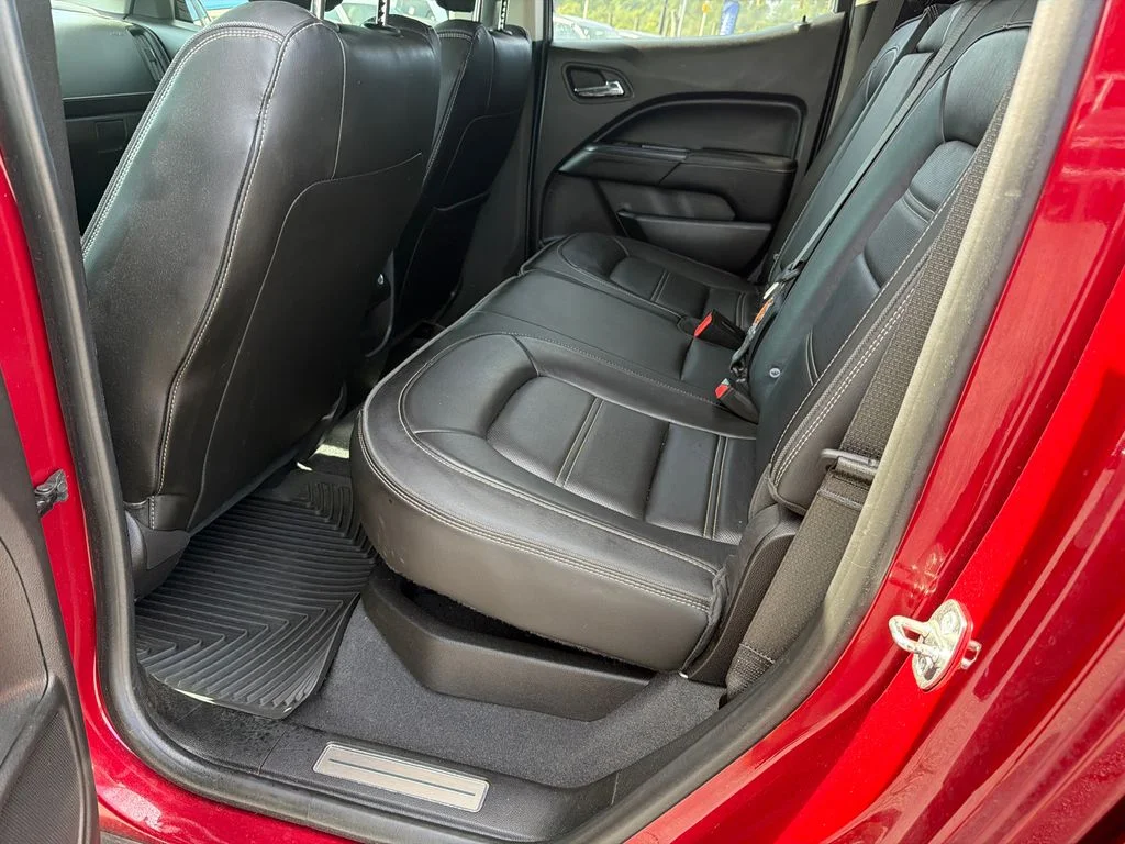 Used 2019 Red GMC Denali image 20